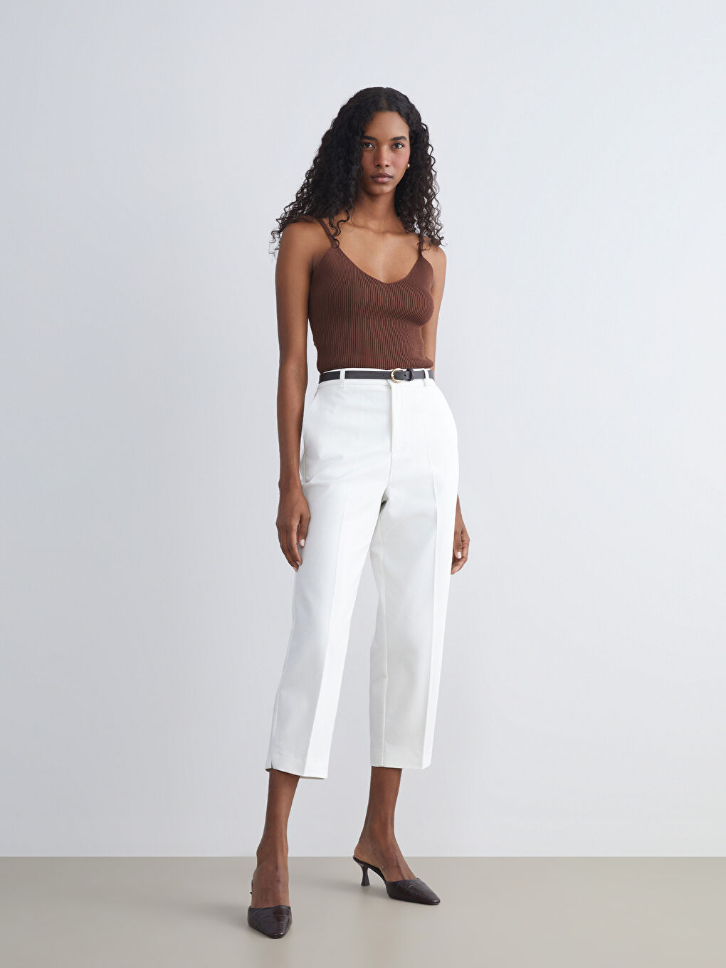 LCW Vision Belted High Waisted Carrot Fit Women's Trousers -W5JQ01Z8-R9J