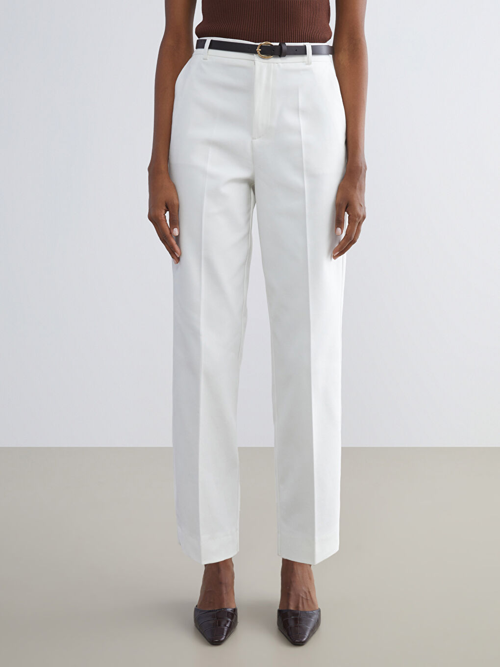 Belted High Waisted Carrot Fit Women's Trousers-2