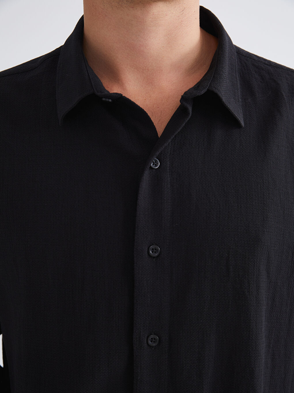 Siyah Rahat Kalıp Uzun Kollu Armürlü Erkek Gömlek-2