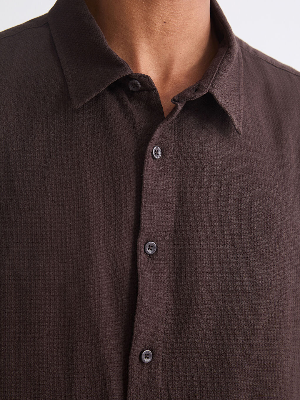Kahverengi Rahat Kalıp Uzun Kollu Armürlü Erkek Gömlek-2