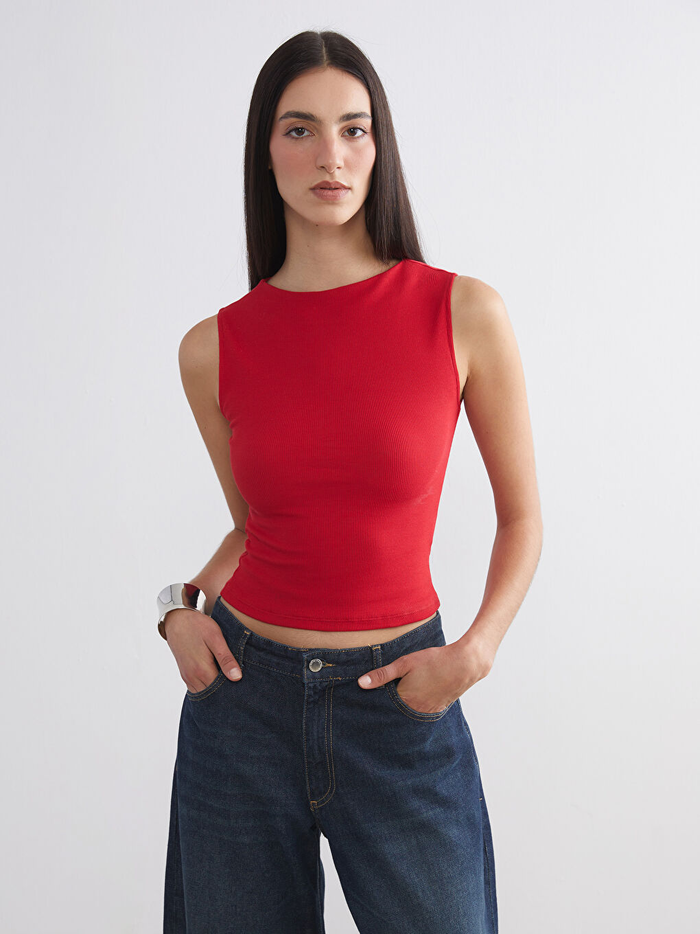 Bisiklet Yaka Kolsuz Bluz