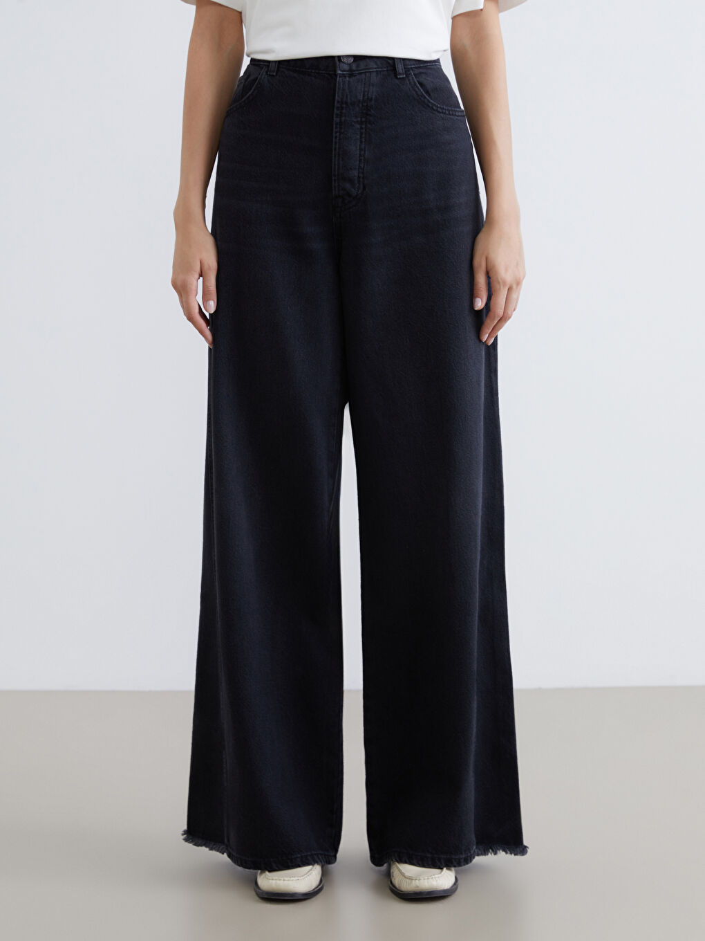 Siyah Wideleg Kadın Jean Pantolon-1