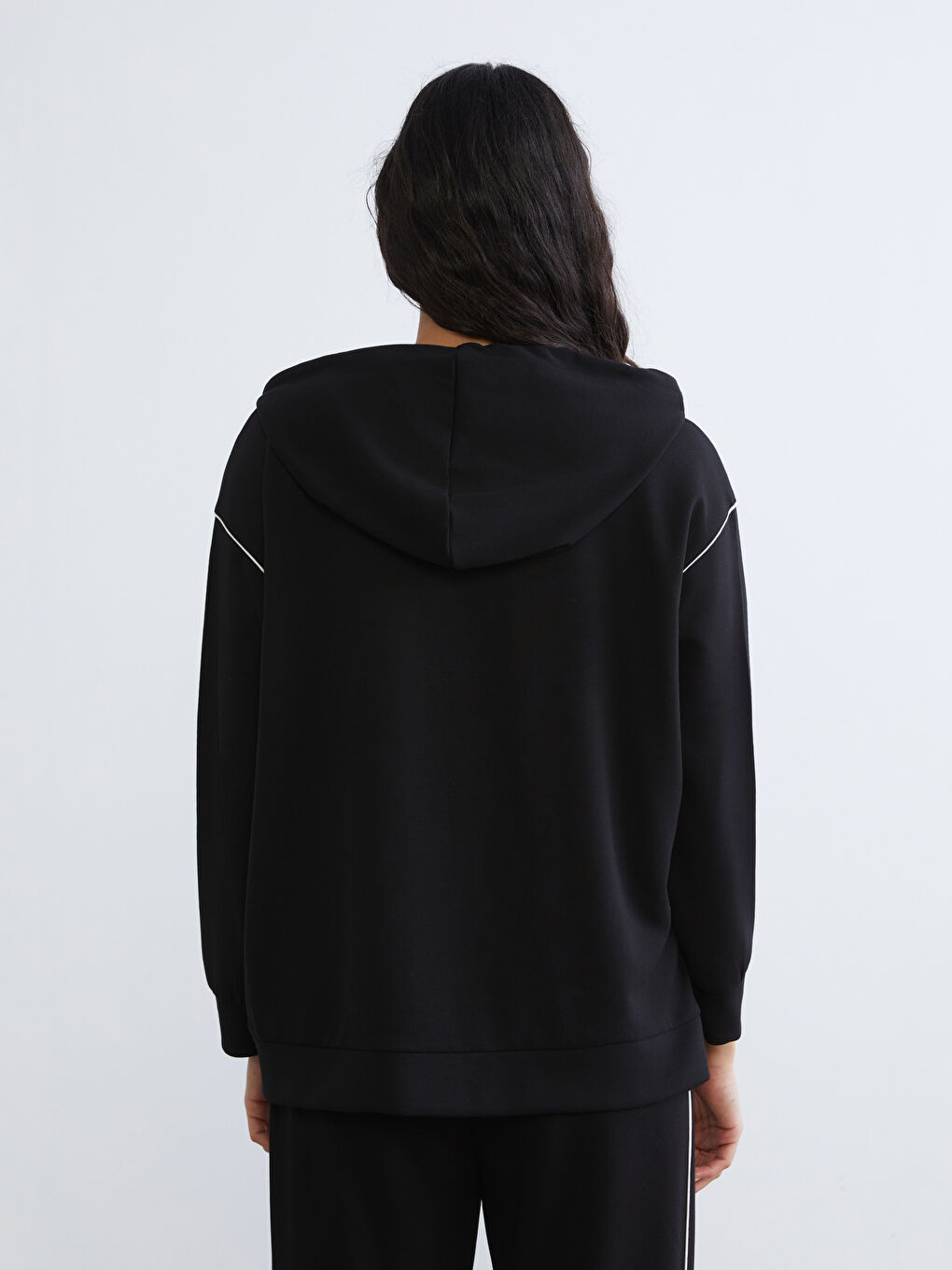 Siyah Kapüşonlu Oversize Kadın Fermuarlı Sweatshirt-4