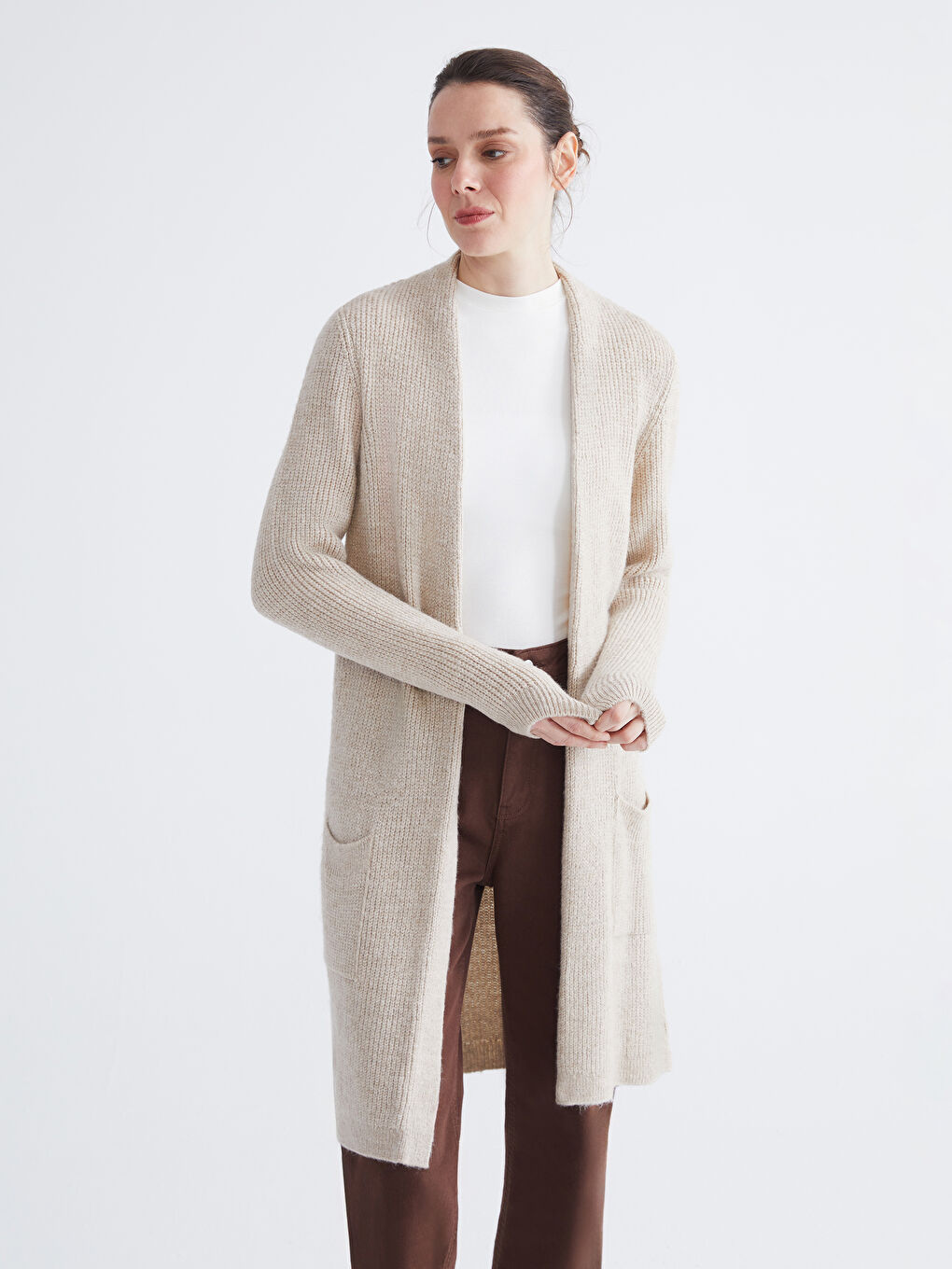 Bej Şal Yaka Kadın Triko Hırka