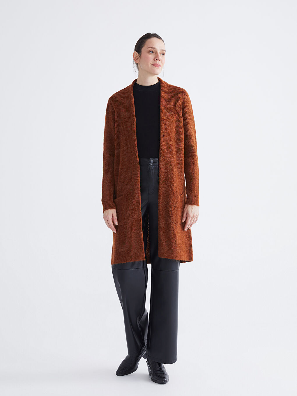 Kahverengi Şal Yaka Kadın Triko Hırka-1