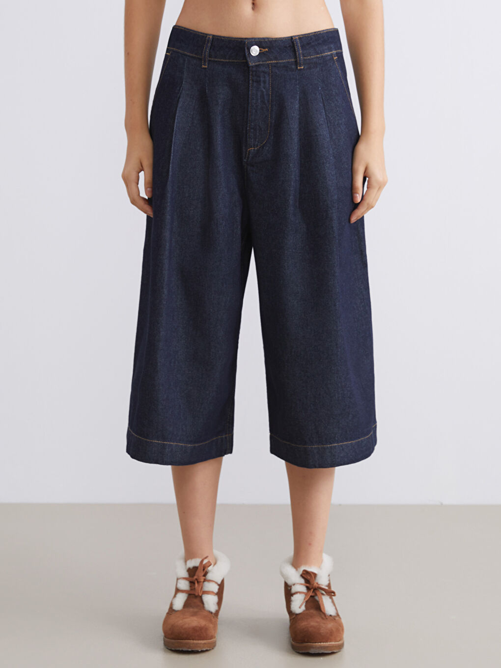 كابري جينز كحلي امرأة-1