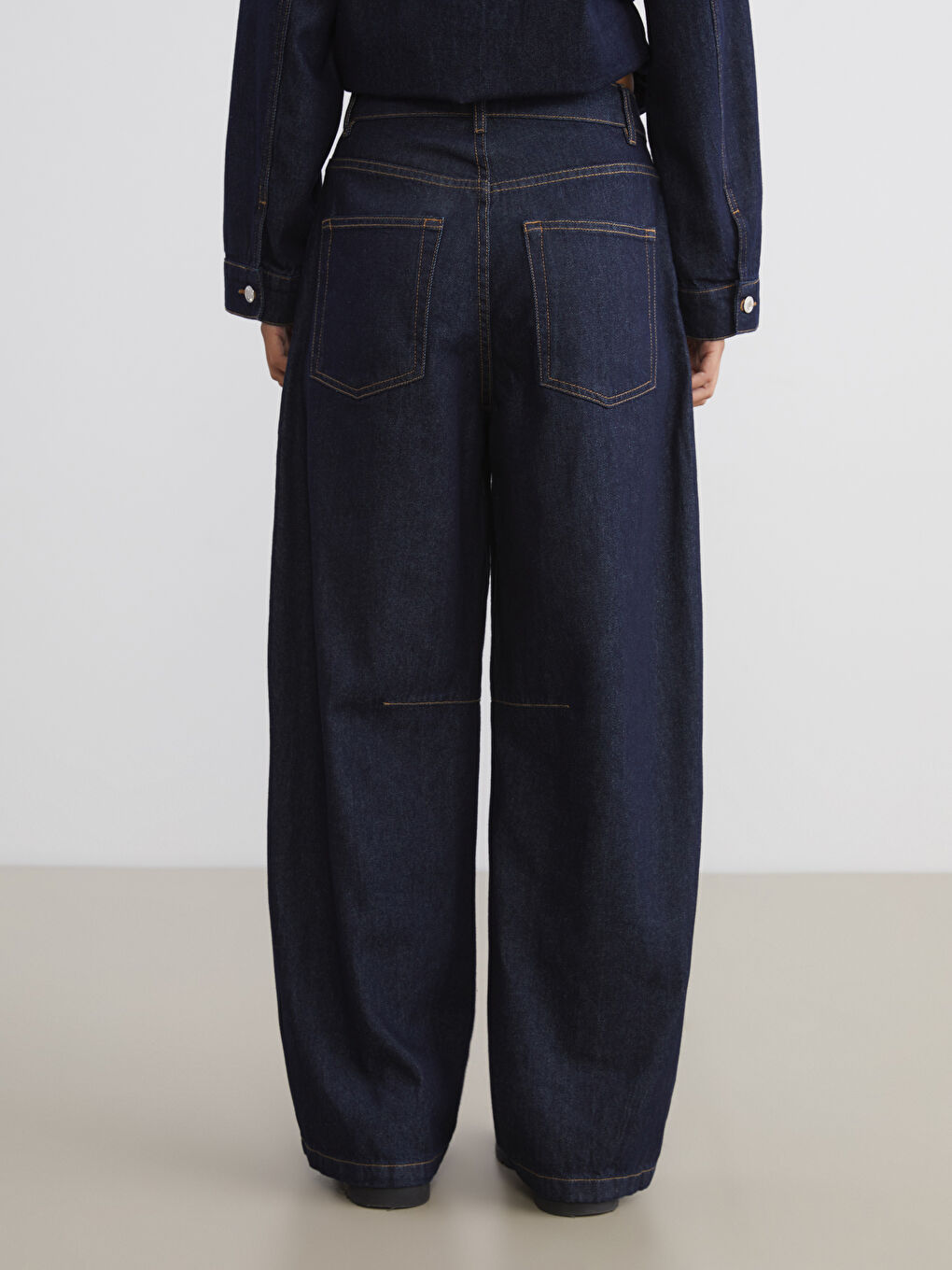 Baggy Fit Women's Jeans-3