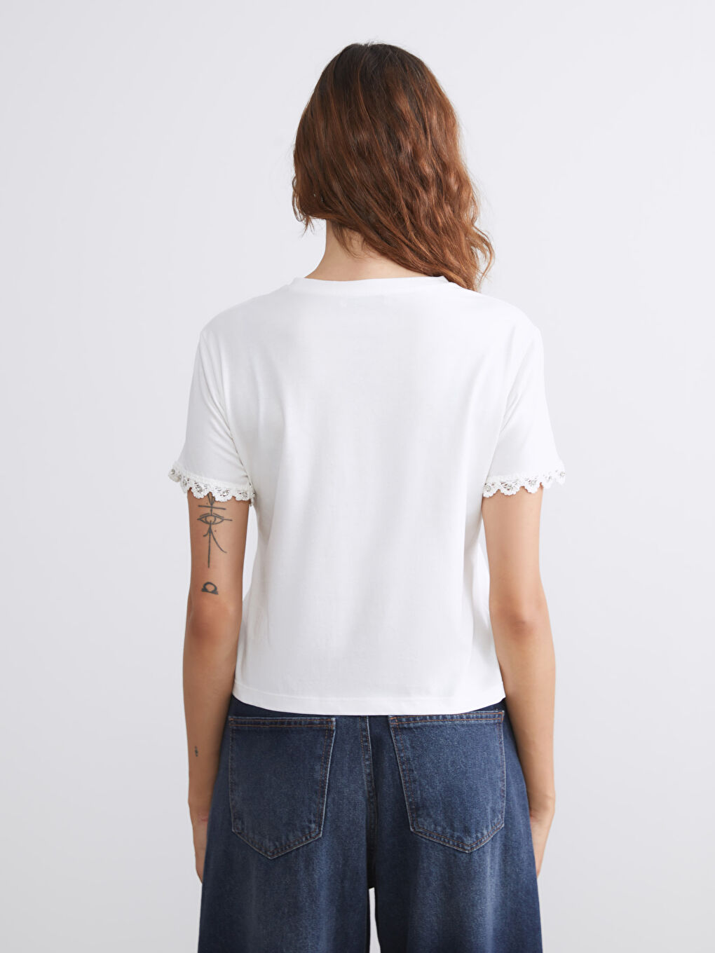 Crew Neck Lace Detailed Blouse-3