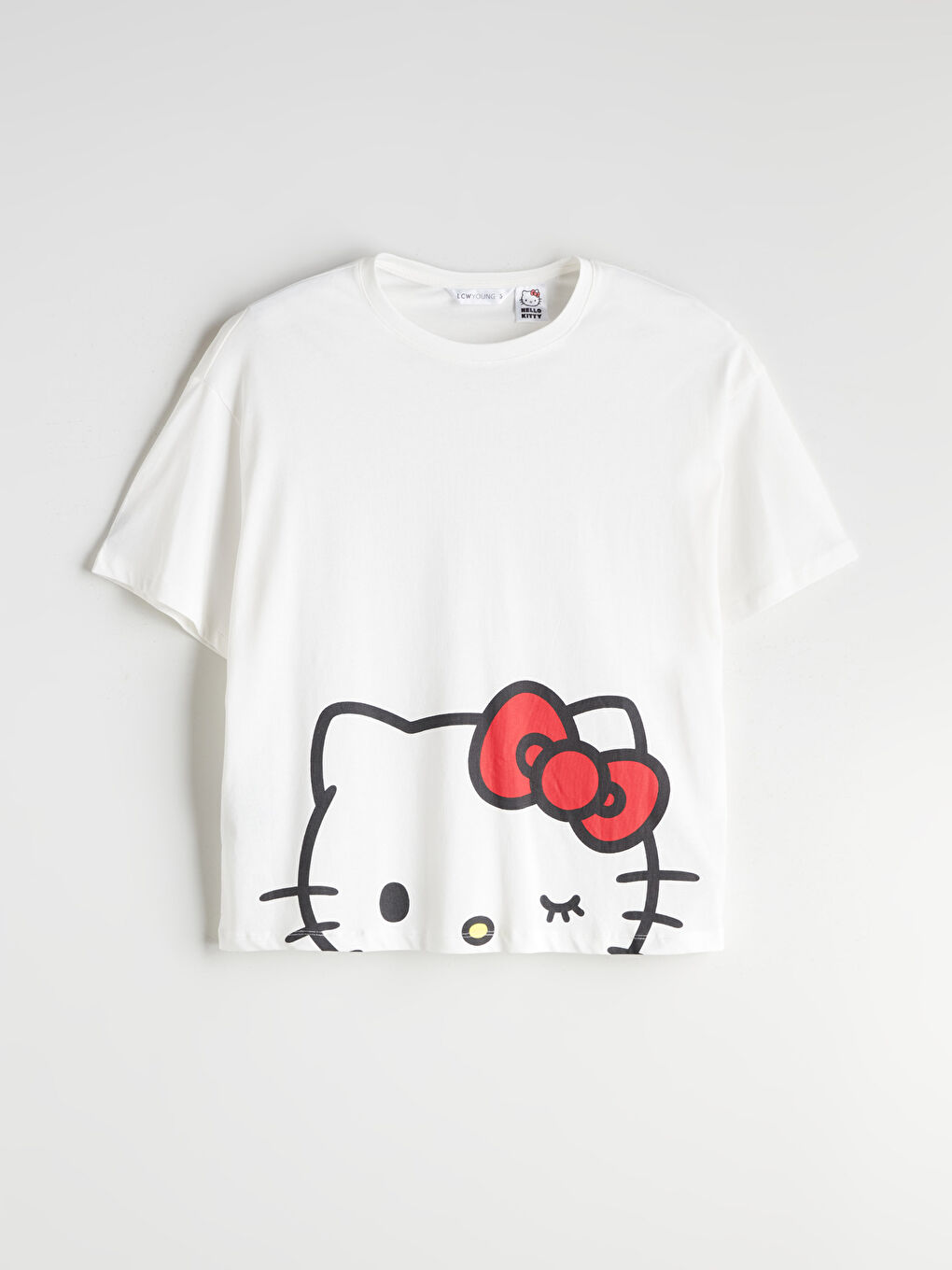 LCW Young Hello Kitty Printed Women's Shortie Pyjama Set -W5JR66Z8-LTP