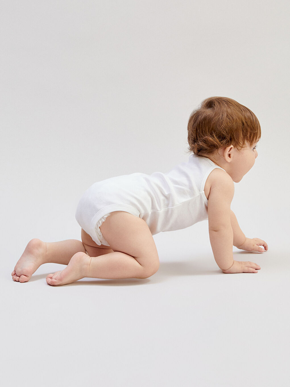 Bodi sa kvadratnom kragnom, jednostavan, za dečji, sa bretelama, na dugmad-1