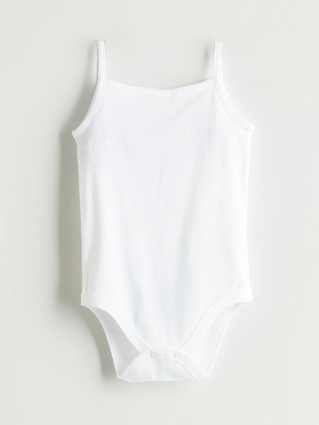 Bodi sa kvadratnom kragnom, jednostavan, za dečji, sa bretelama, na dugmad-2