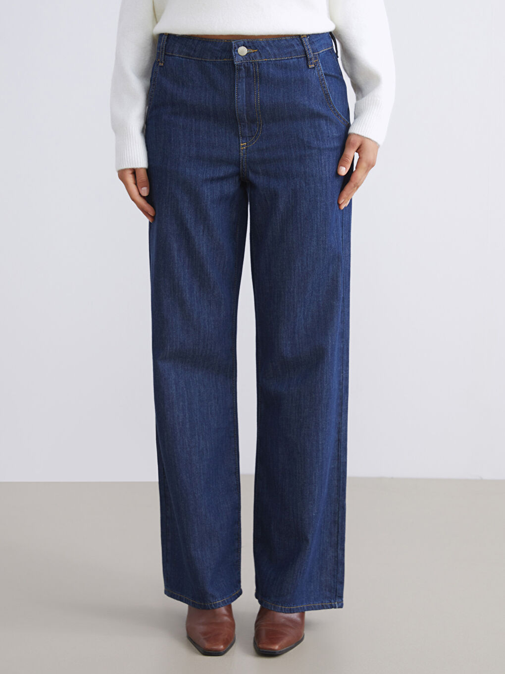 İndigo Straight Fit Kadın Jean Pantolon-1