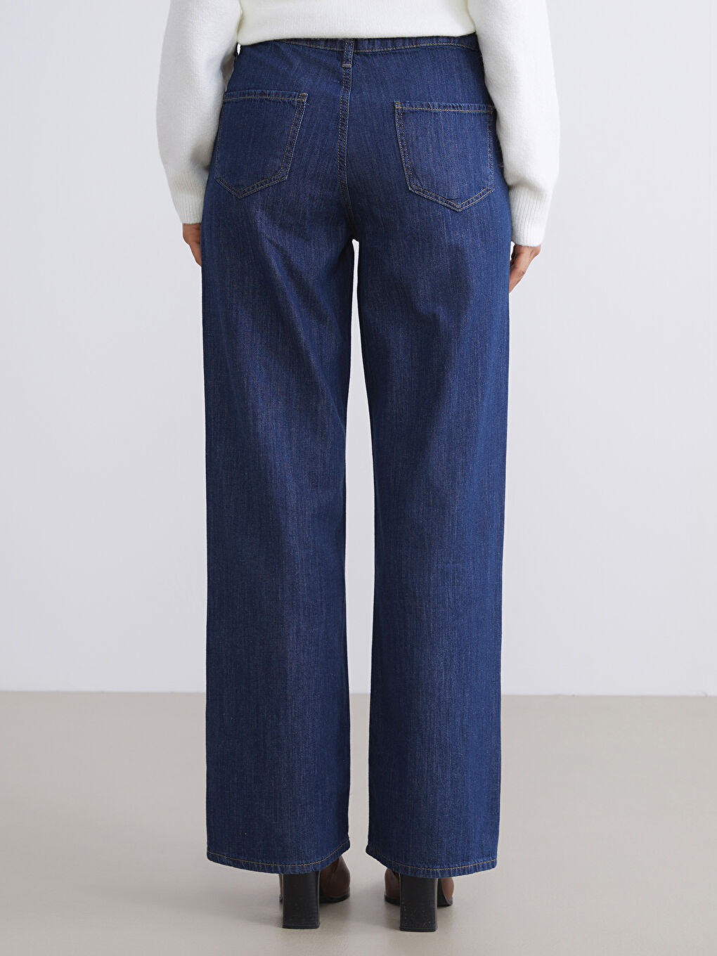 İndigo Straight Fit Kadın Jean Pantolon-2