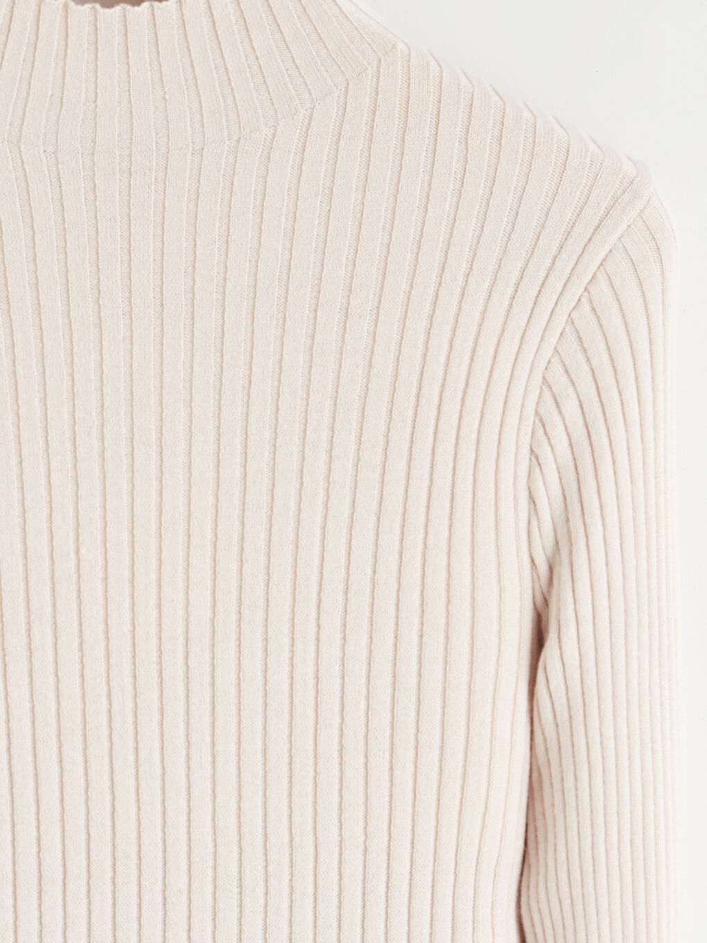 Half Turtleneck Women's Knitwear Sweater-5