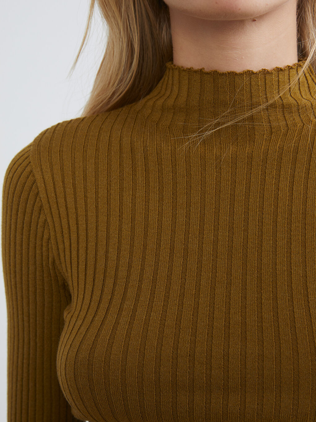 Yeşil Yarım Balıkçı Yaka Kadın Triko Kazak-2