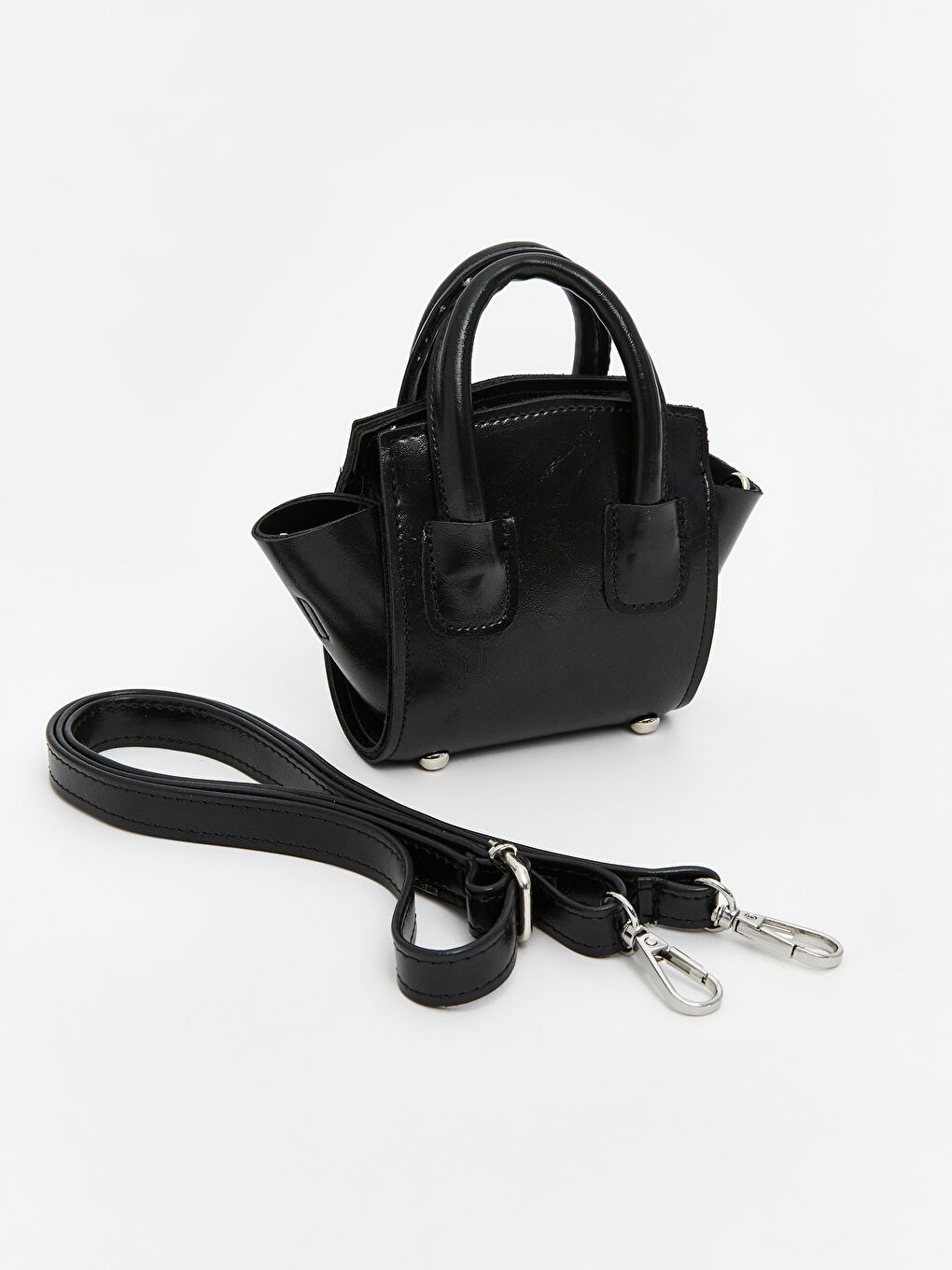 Siyah Deri Görünümlü Kadın Omuz Çantası-1