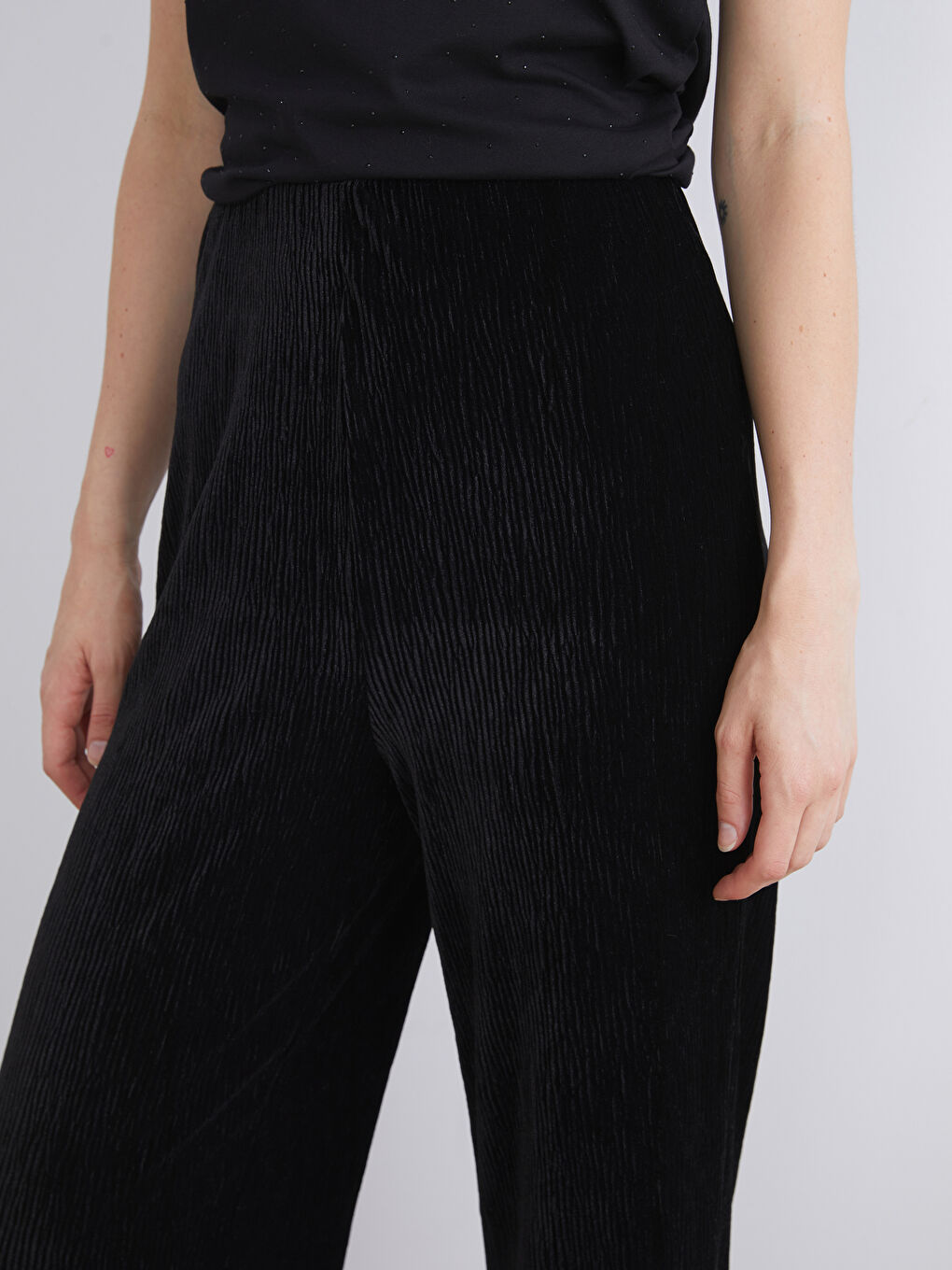 Elasticated Waist Velvet Women's Trousers-2