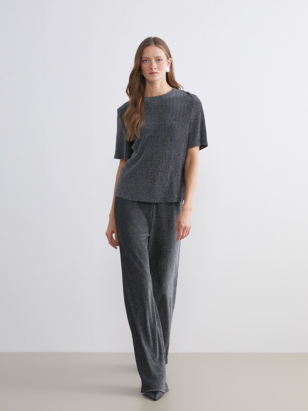 بنطلون نسائي بخصر مطاطي