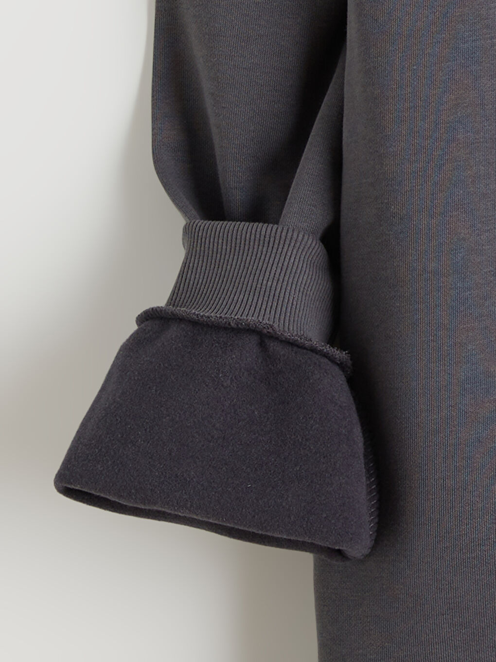 سویتشێرتی یەخەی مل بەرز بۆ پیاوان-5