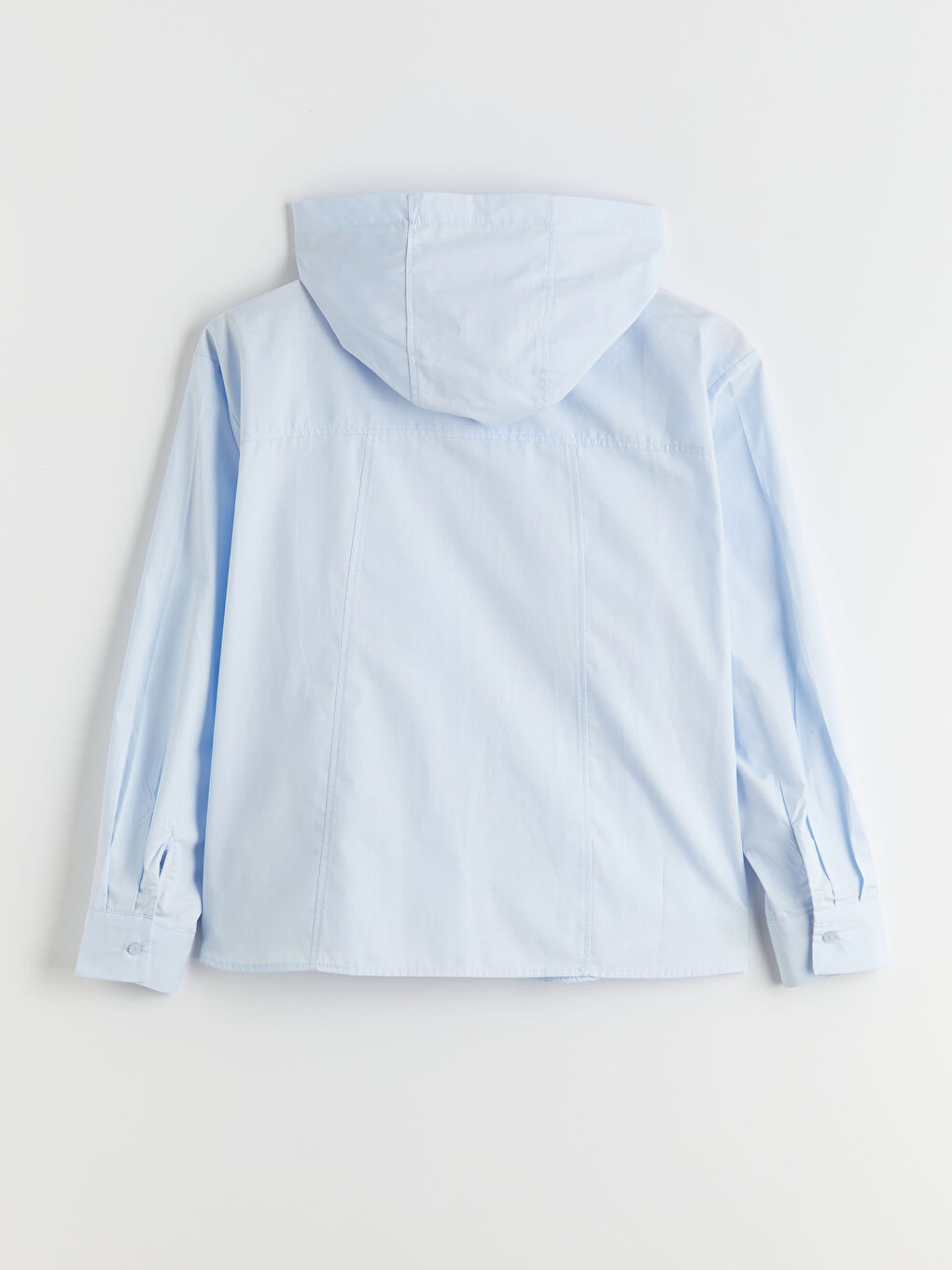 Жена Синьо Риза-5