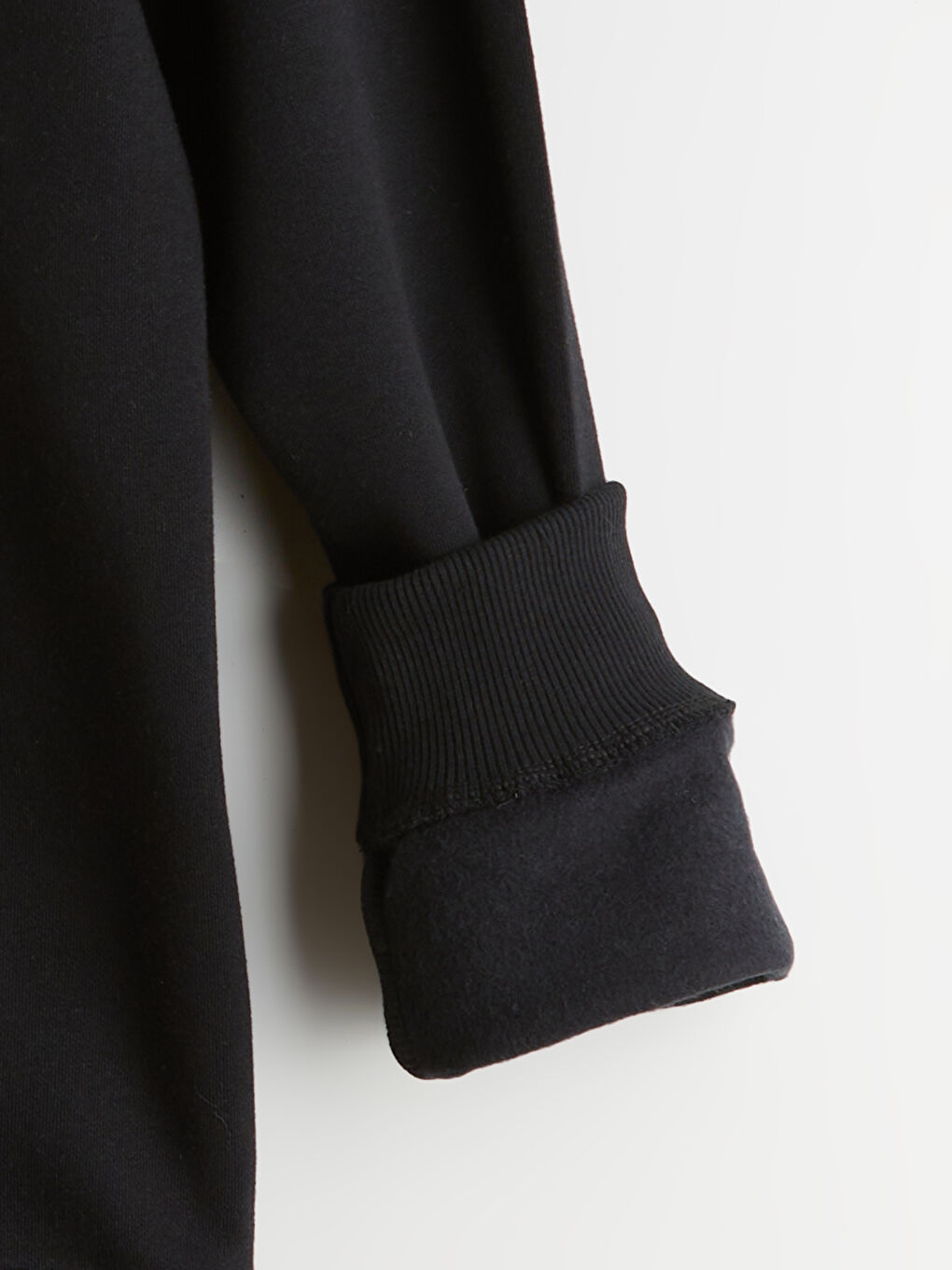 მამაკაცები შავი თბილი ზედა-5