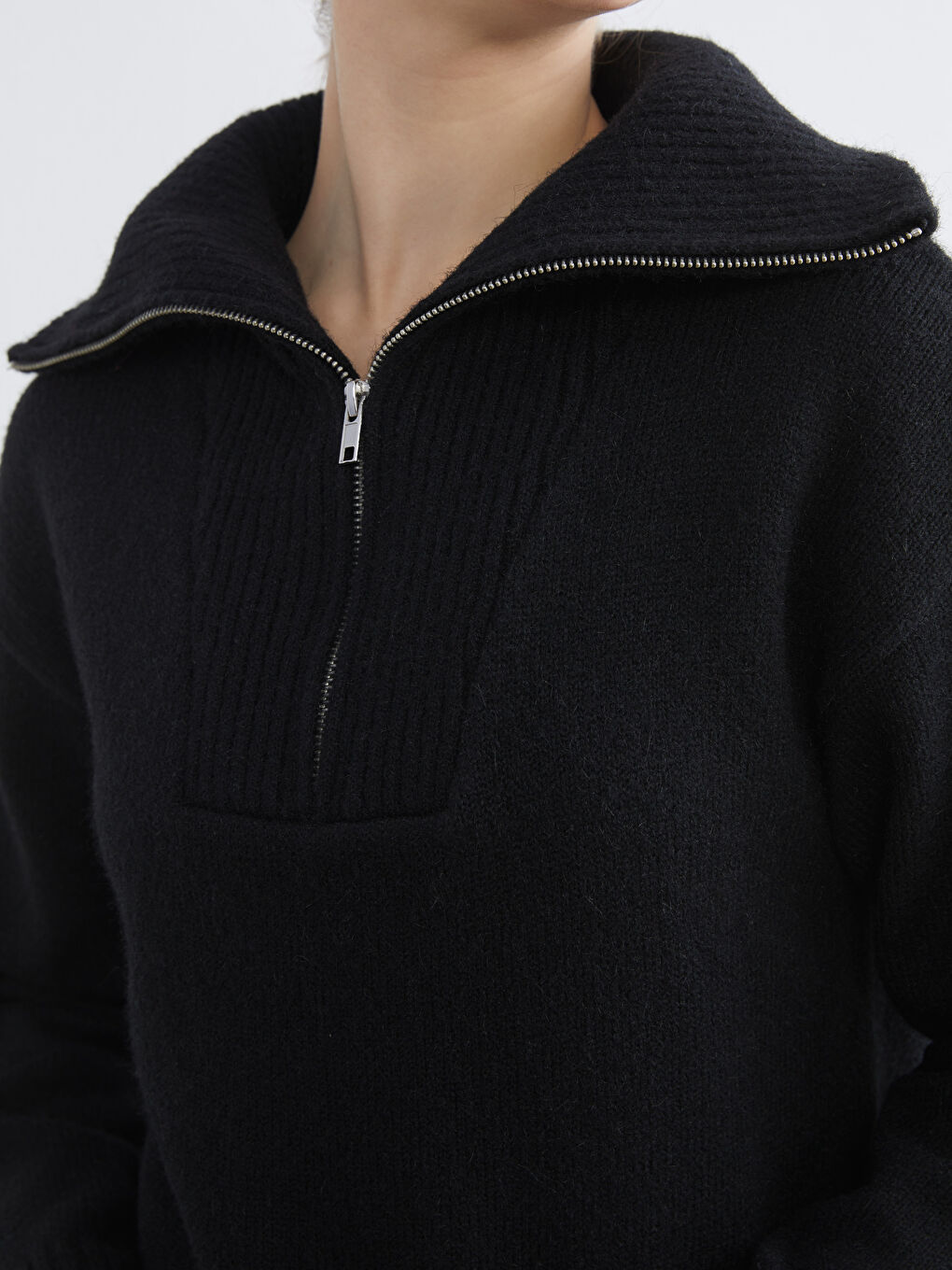 Fermuarlı Polo Yaka Kadın Triko Kazak-2