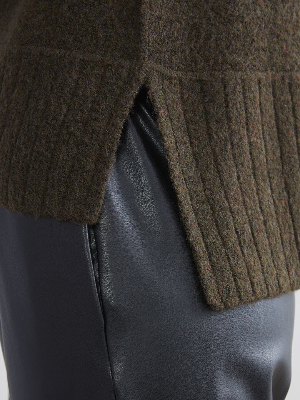 Crew Neck Beaded Embellished Women's Knitwear Sweater-3