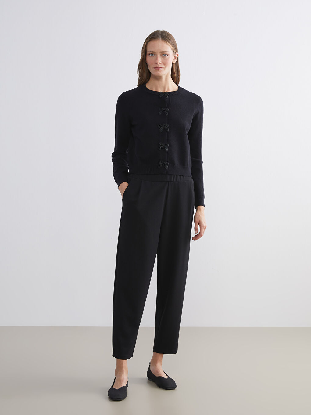 Crew Neck Bow Buttoned Women's Knitwear Cardigan-1