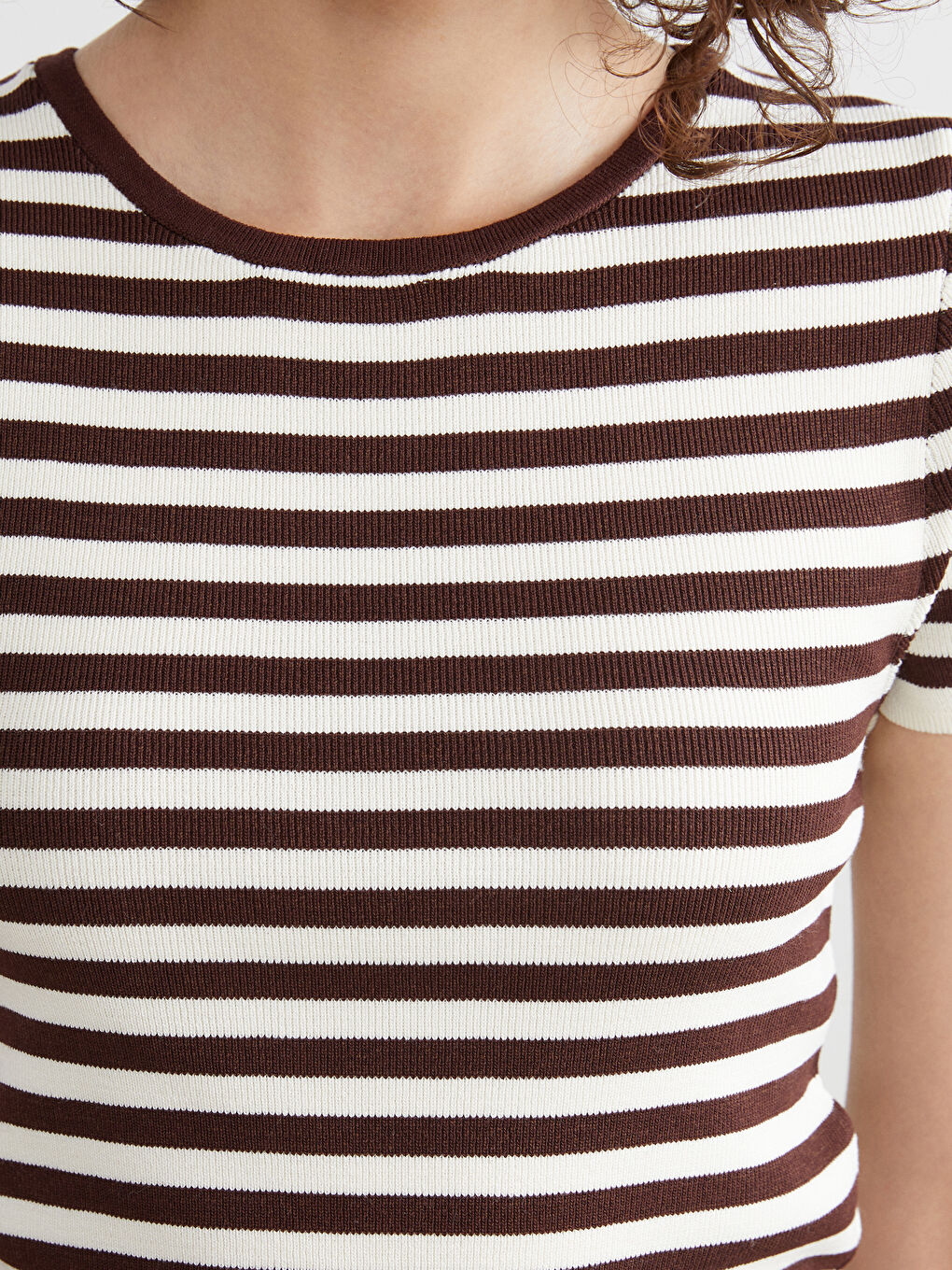 Kahverengi Bisiklet Yaka Çizgili Kadın Triko Kazak-2