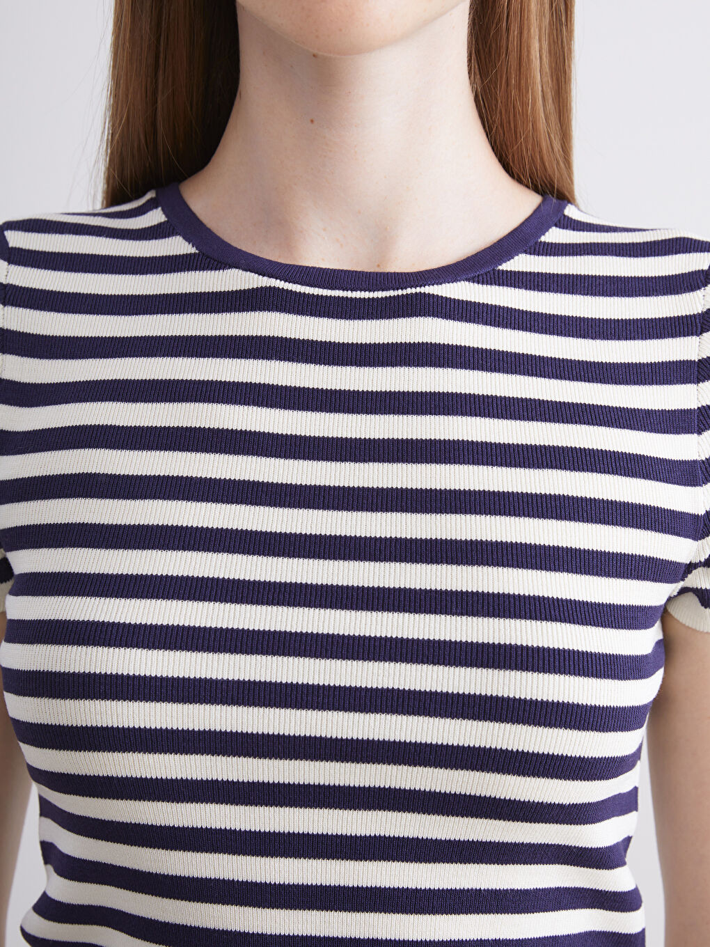 მრგვალი საყელო ზოლიანი ქალებისთვის ტრიკოტაჟი სვიტერი-2