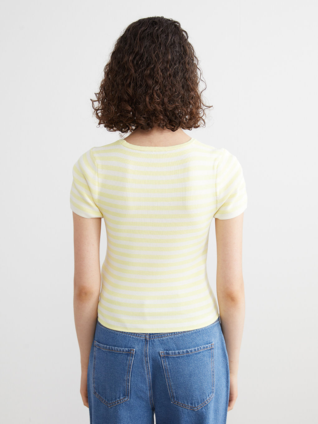 әйелдерге арналған дөңгелек жағалы жолақты трикотаж жемпір-3