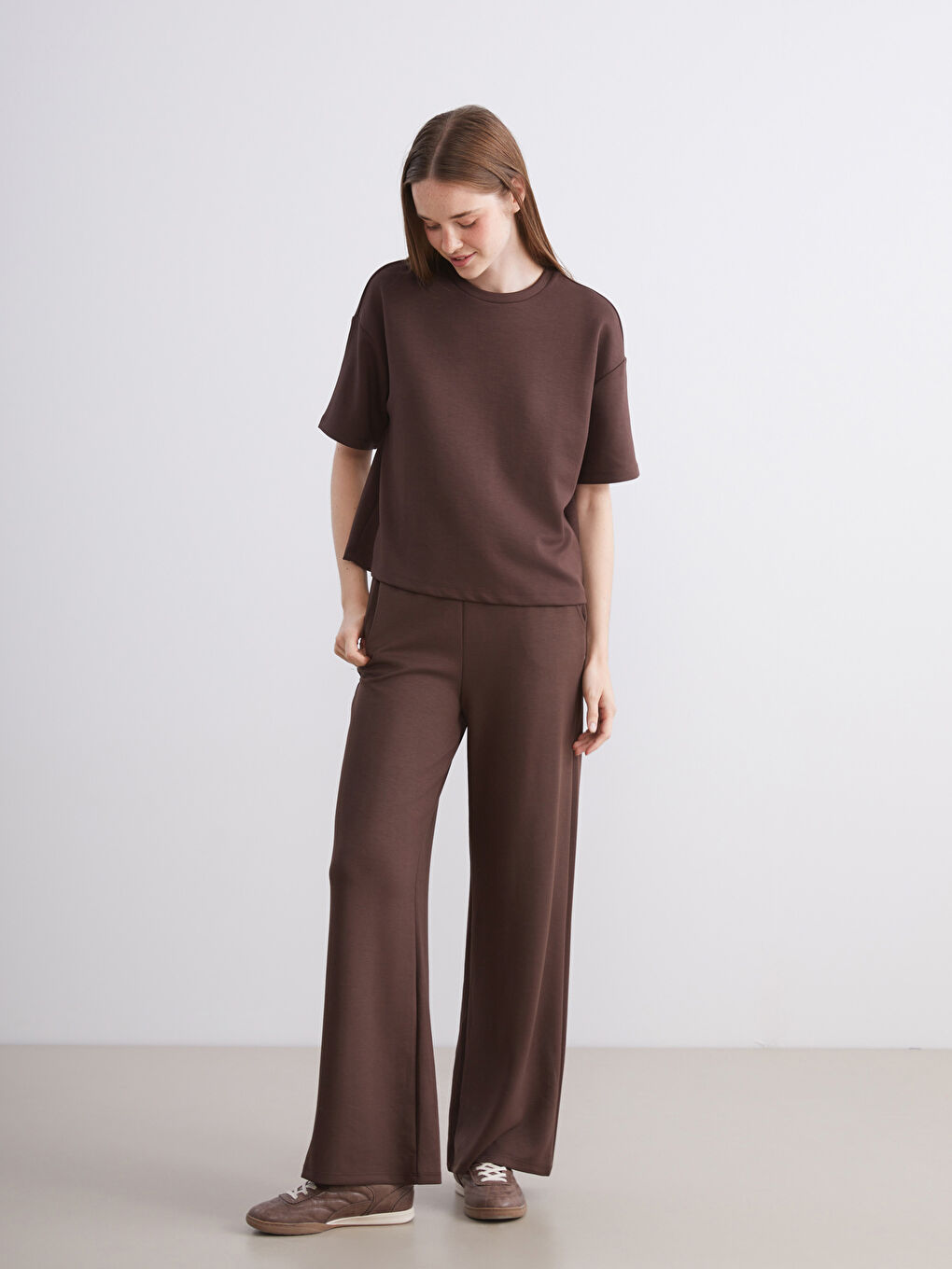 Women's Sweatpants with Elastic Waist