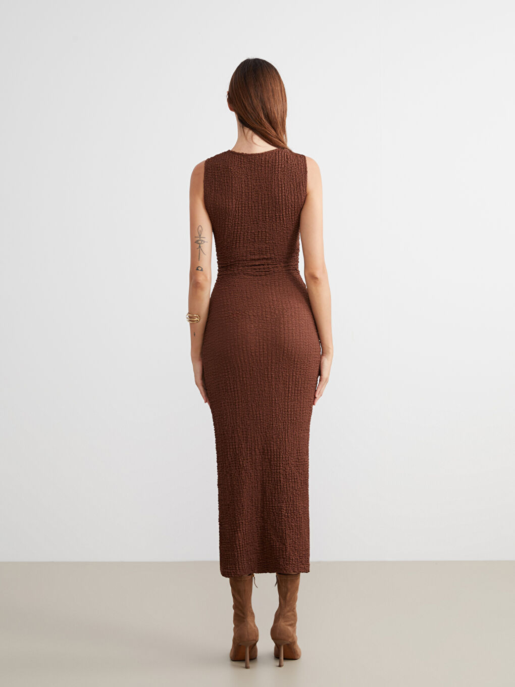 Kahverengi Bisiklet Yaka Büzgülü Bodycon Elbise-3