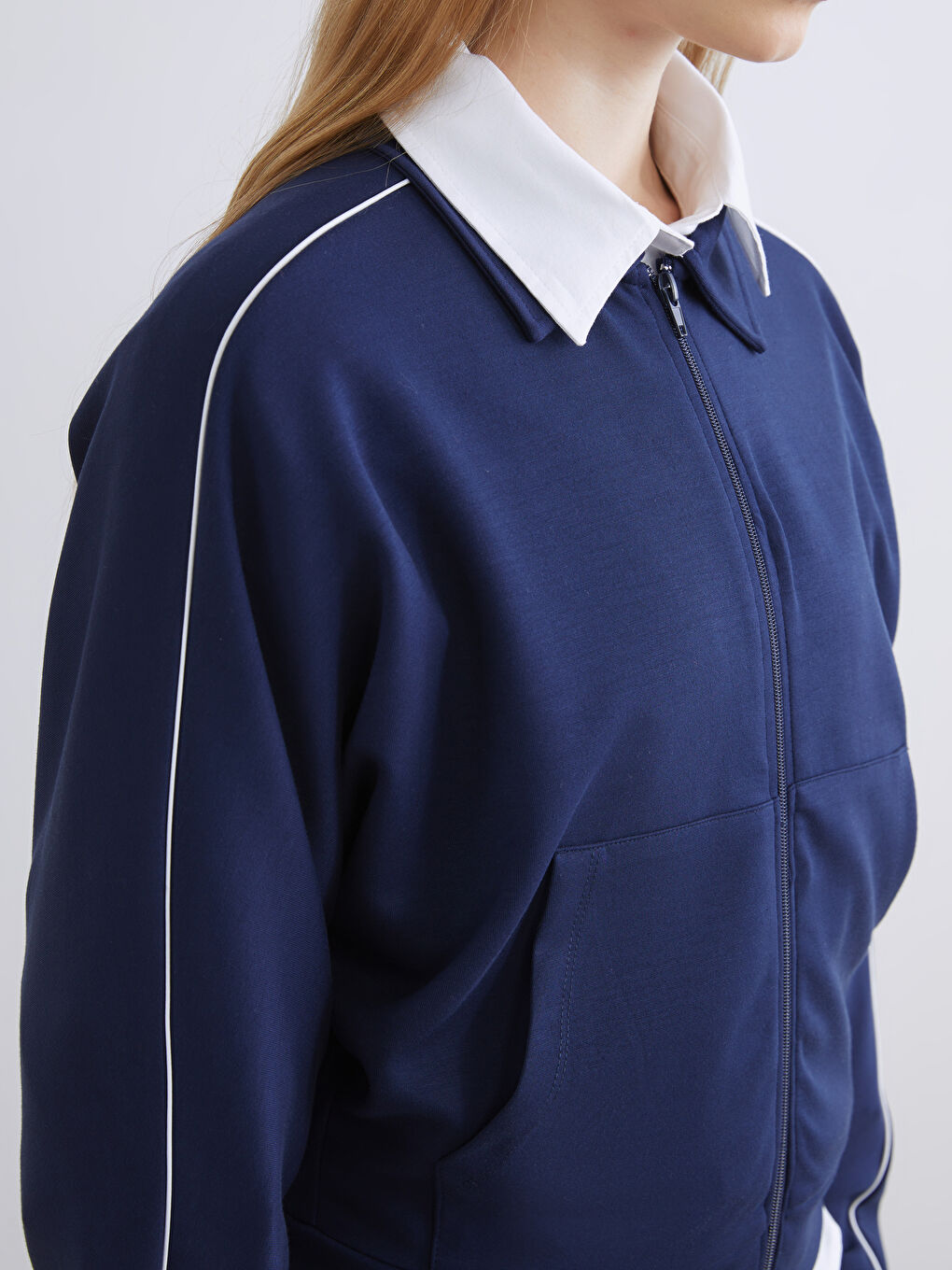 Lacivert Polo Yaka Modal Karışımlı Kadın Fermuarlı Sweatshirt-3