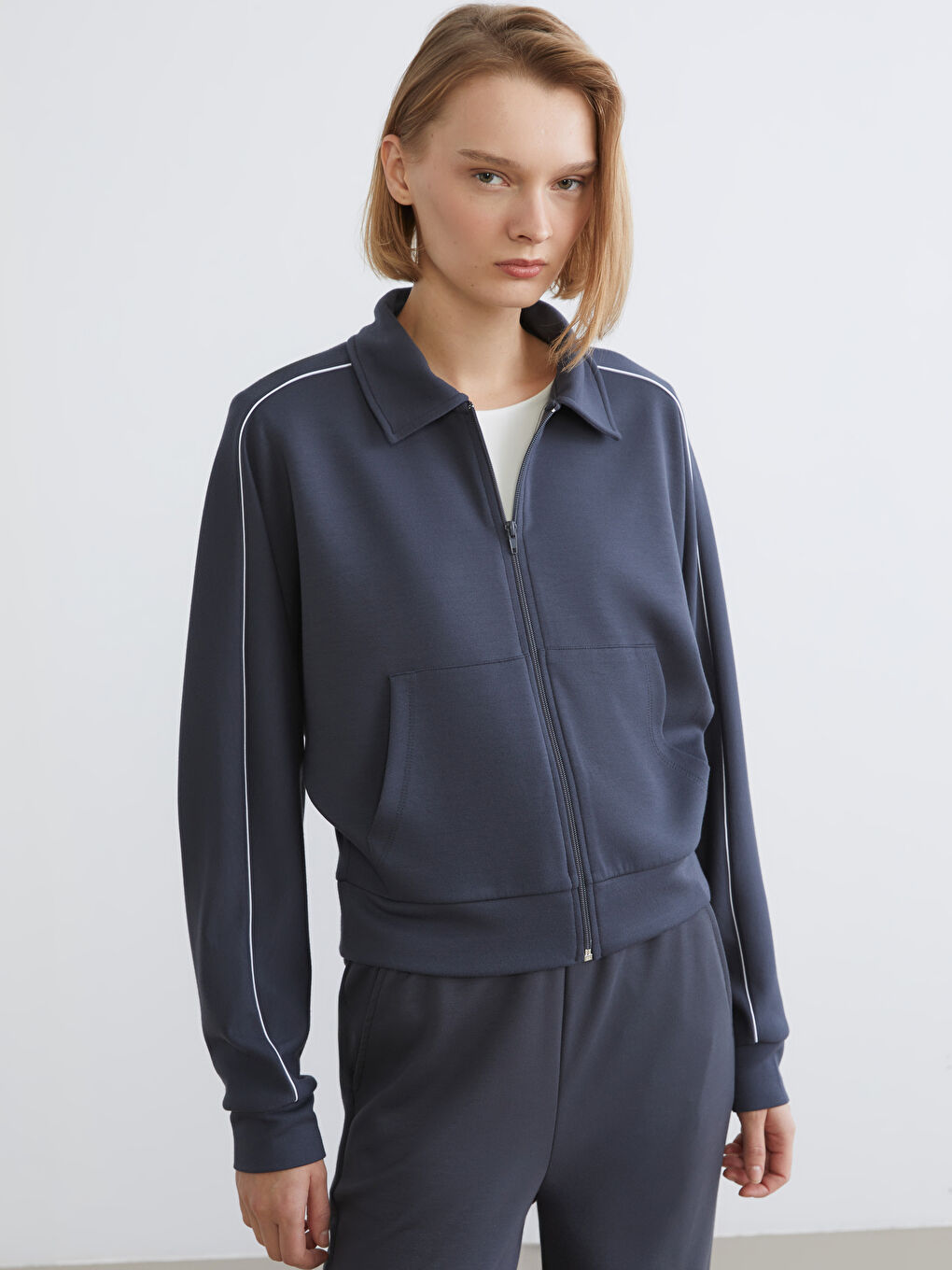 Gri Polo Yaka Modal Karışımlı Kadın Fermuarlı Sweatshirt