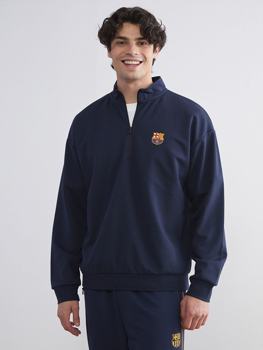 Man NAVY Sweatshirt