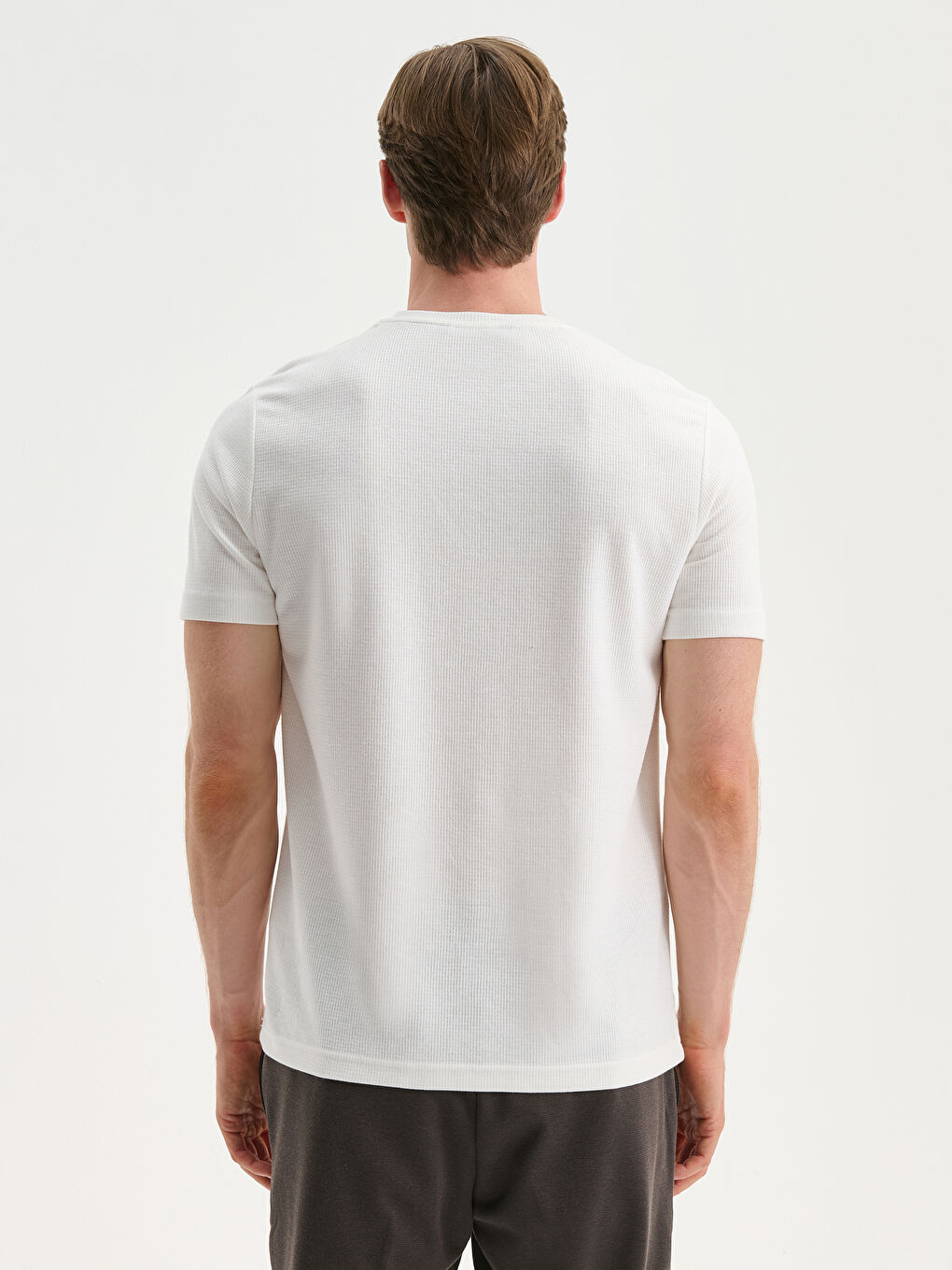 Ekru Bisiklet Yaka Erkek Tişört-3