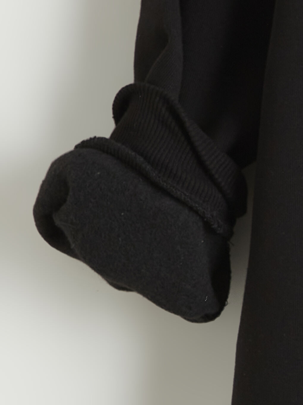 Siyah Baskılı Erkek Çocuk Kalın Sweatshirt-3