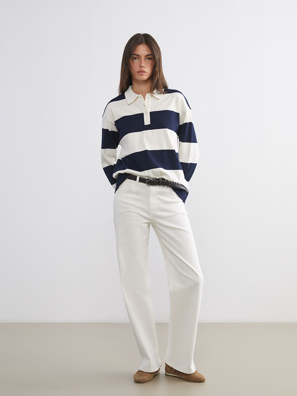 Karışık Polo Yaka Çizgili Kadın Tişört-1