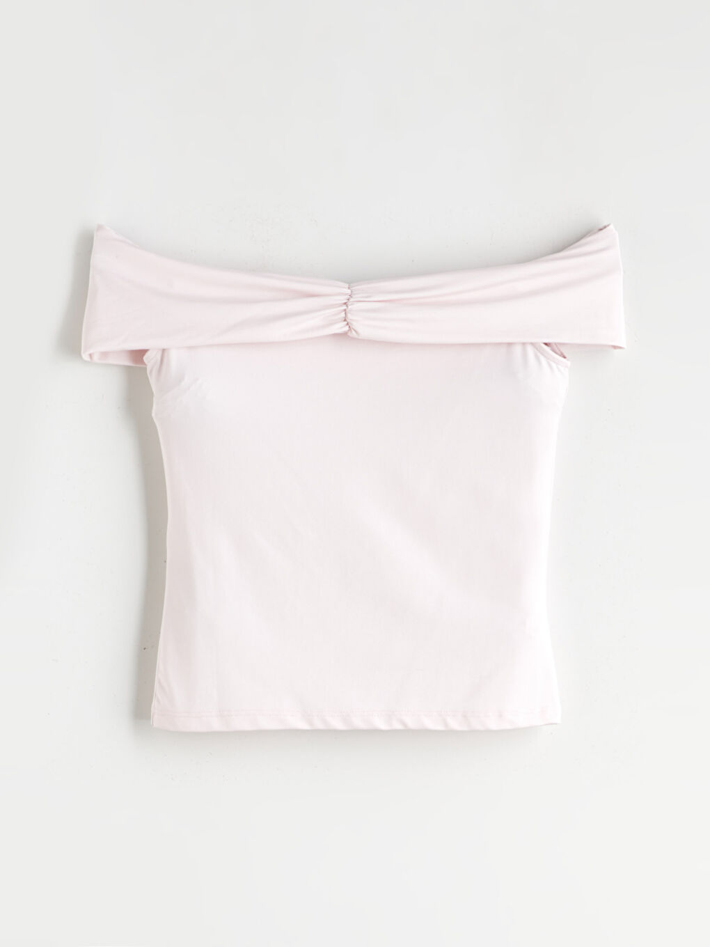 Pembe Kayık Yaka Metal Aplikeli Bluz-5