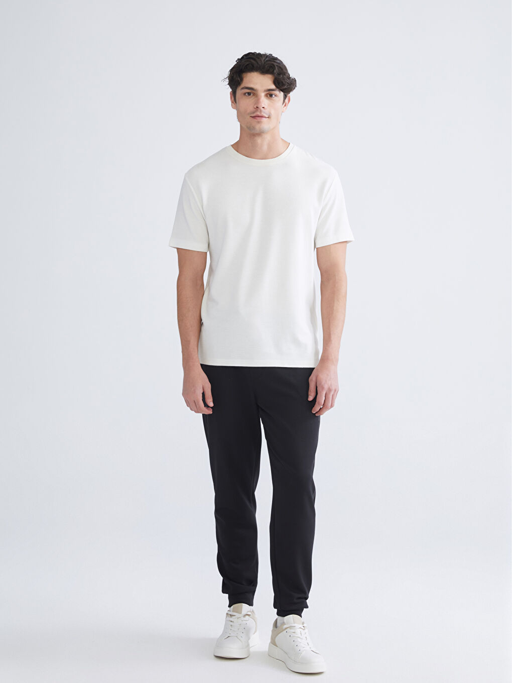 Standard Fit Men's Jogger Sweatpants