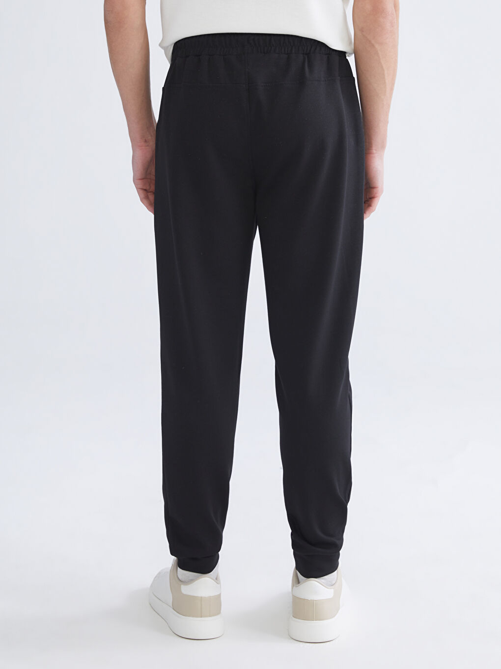 Standard Fit Men's Jogger Sweatpants-3