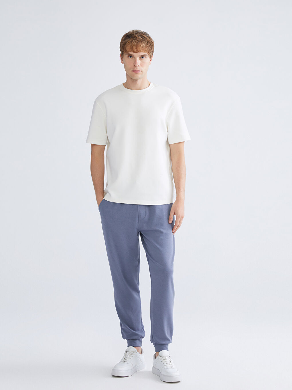 Standard Fit Men's Jogger Sweatpants