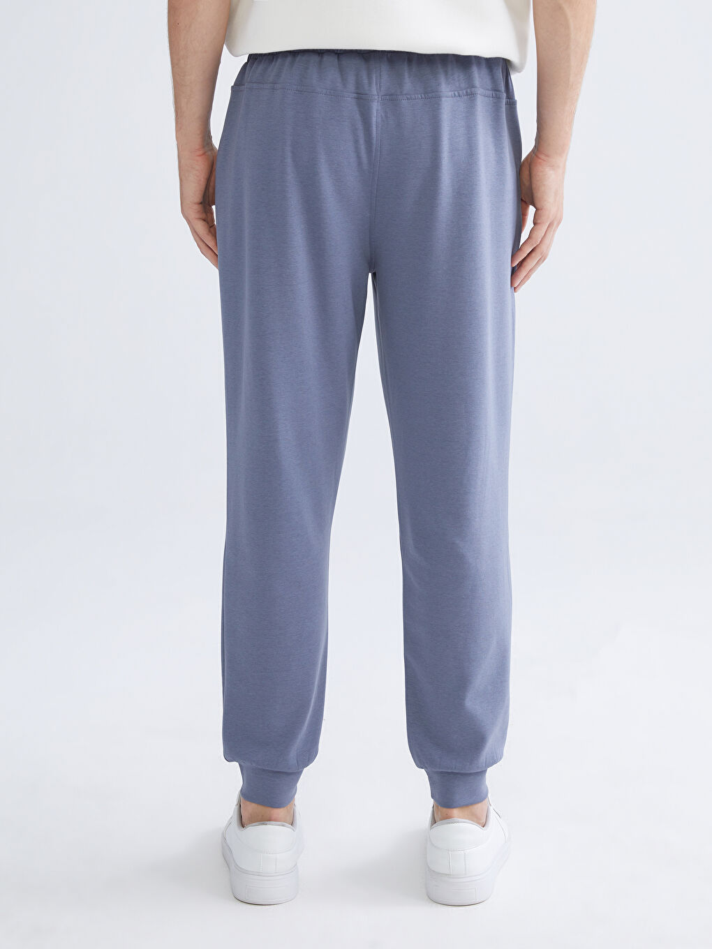 Standard Fit Men's Jogger Sweatpants-3