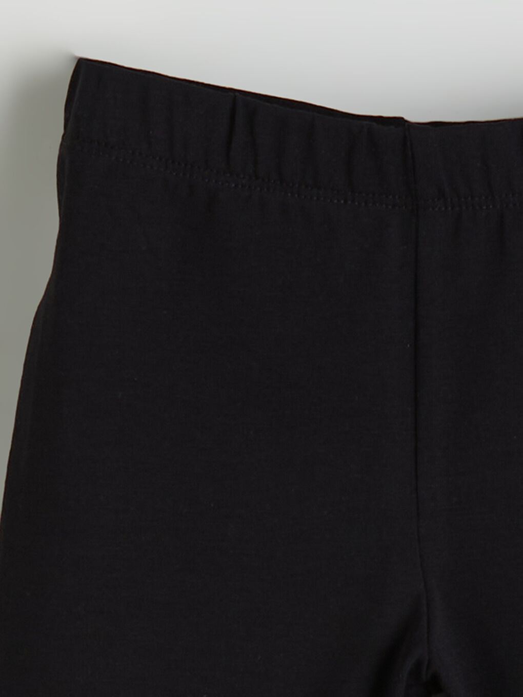 Siyah Beli Lastikli Kız Çocuk Kısa Tayt-2