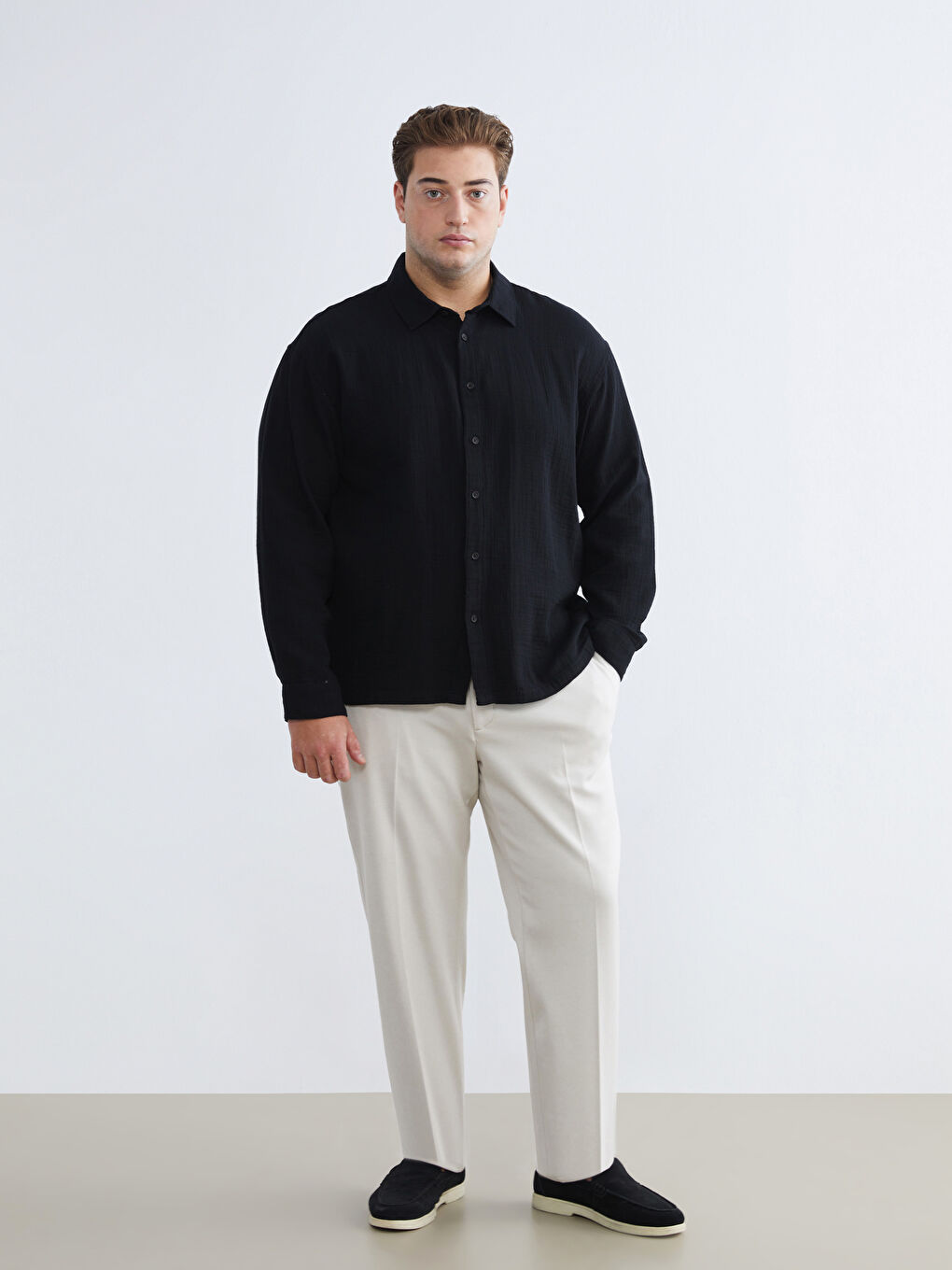 Siyah Büyük Beden Rahat Kalıp Uzun Kollu Müslin Erkek Gömlek-5