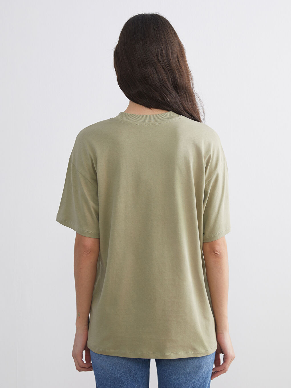 Haki Dik Yaka Kadın Tişört-3
