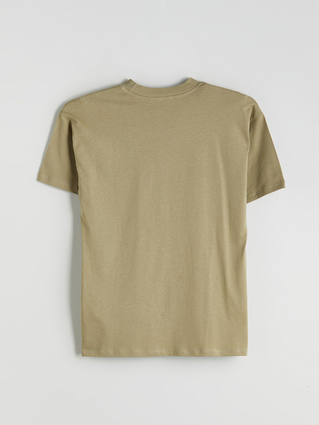 Haki Dik Yaka Kadın Tişört-5