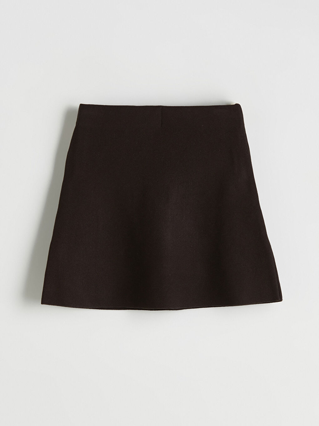 Kahverengi Beli Lastikli Triko Mini Etek-4