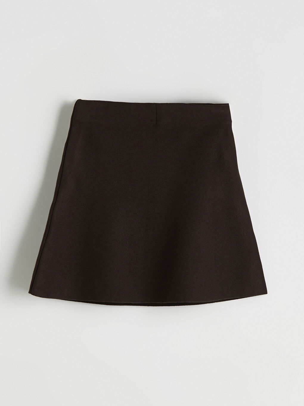 Kahverengi Beli Lastikli Triko Mini Etek-5